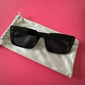 Stylish Black Square Sunglasses‎